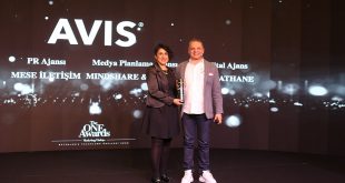 AVIS’E HALKIN OYLARIYLA “YILIN YÜKSELEN ARAÇ KİRALAMA MARKASI” ÖDÜLÜ