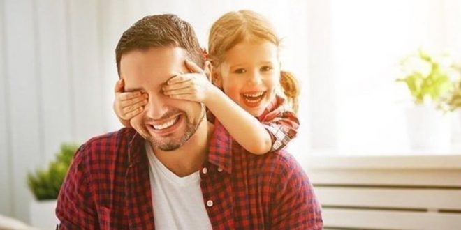 Babamıza en çok aksesuar aldık