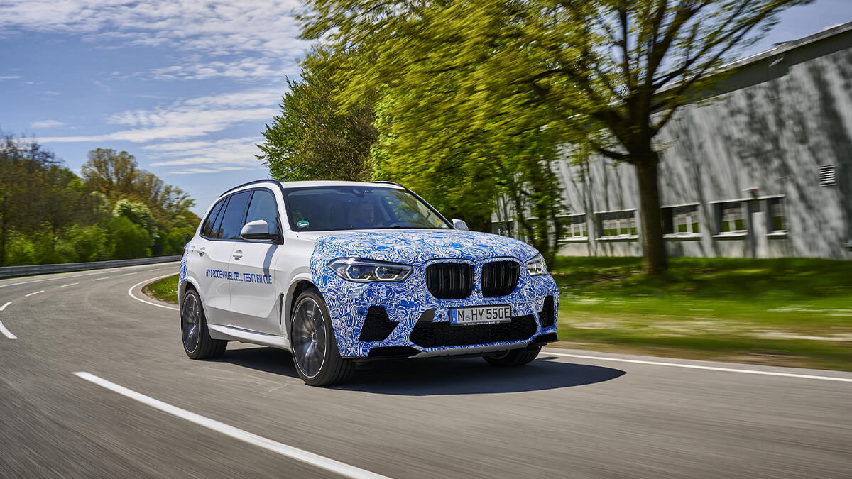 BMW’nin Hidrojen Yakıt Hücreli İlk Modeli BMW i Hydrogen NEXT’in Yol Testlerine Başlandı