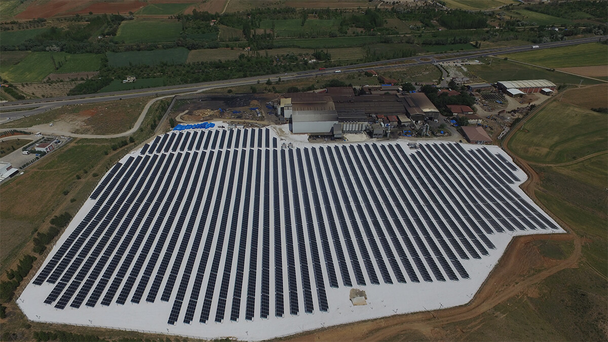 ÇEMAŞ, GÜNEŞİN ENERJİSİNİ ÜRETİME YANSITACAK