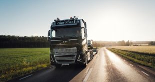 Volvo Trucks, yüksek verimlilik, konfor ve gücün sembolü yeni Volvo FH16’yı tanıttı