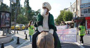 NASRETTİN HOCA FIKRASI GERÇEĞE DÖNDÜ! KİRLİLİĞİYLE GÜNDEMDEKİ DEREYE ISLAH EDİLMESİ İÇİN MAYA ÇALDILAR