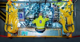Rolls-Royce’un Jeneratörü Havacılık Alanındaki En Güçlü Hibrit-Elektrikli Tahrik Sistemi İçin Teslim Edildi
