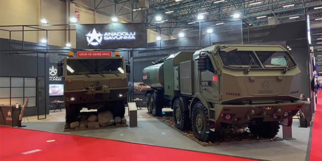 Anadolu Savunma Zırhlı Muharebe Sahası Akaryakıt Tankeri ve Tank Çekici modelleri ile IDEF 2021’de boy gösterdi
