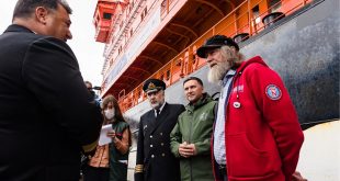 Rosatomflot’un Buzkıranı “50 Let Pobedy” Fedor Konyukhov’un Kutup Gezisini Destekledi