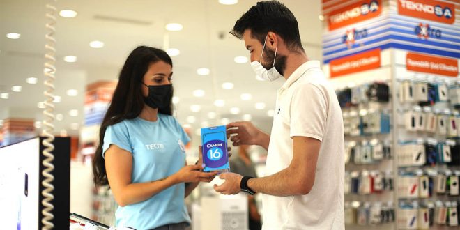 TECNO Mobile Yerli Üretim CAMON 16’yı Satışa Sundu