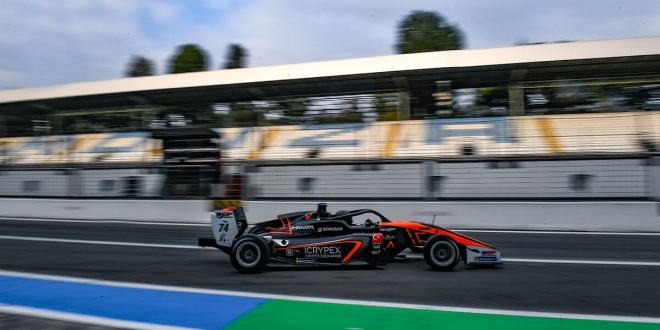 Cem Bölükbaşı, Euroformula Open serisinde ‘hız tapınağı’ olarak da bilinen Monza’da!