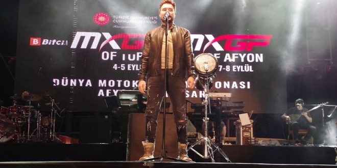 Mustafa Ceceli, Türkiye MotoFest Konserleri'nde sahnede