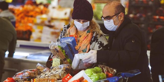 Pandemi dalgalarının sonuçları: Sosyal medya mutsuz, gıda tüketim bağımlılığı mutlu ediyor