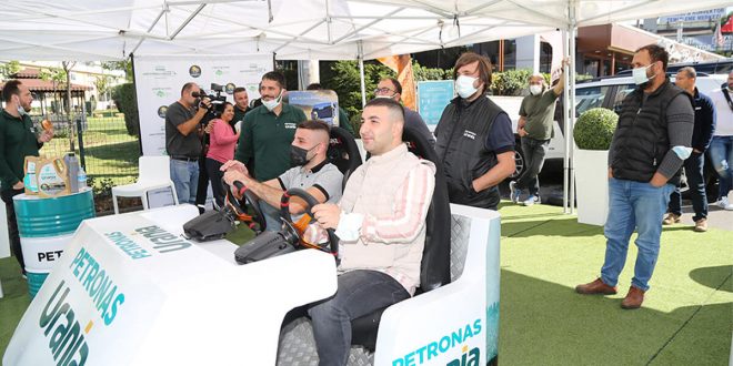 PETRONAS Urania Roadshow Tırı İstanbul’da!