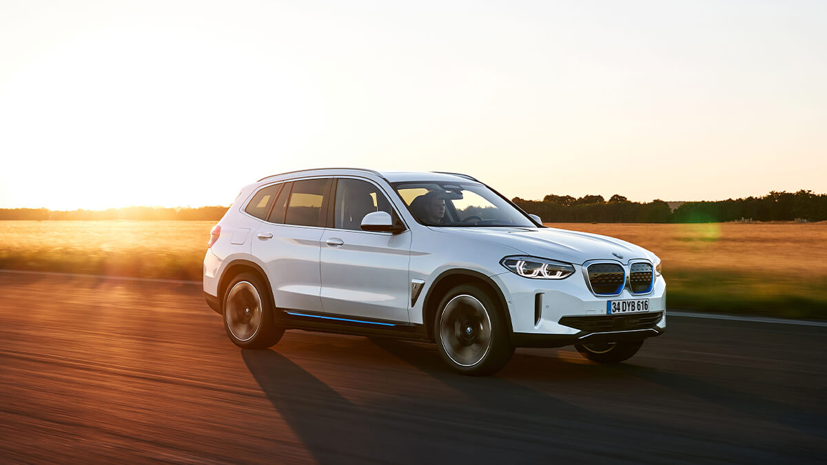 BMW’nin Tamamen Elektrikli İlk ‘’X’’ Modeli Yeni BMW iX3, Future Healthcare İstanbul 2021’de