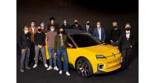 RENAULT’NUN KONSEPT OTOMOBİLLERİNE İKİ ÖDÜL