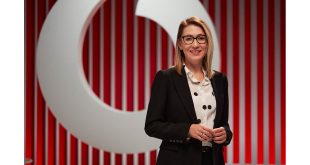 VODAFONE SATIŞ NOKTALARI DİJİTAL HİZMET MERKEZLERİNE DÖNÜŞÜYOR