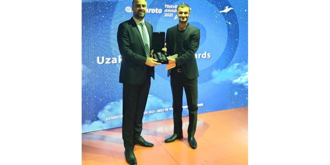 Emirates Uzakrota Travel Summit’te “Dünyanın Lider Dijital Havayolu Markası” Ödülünü Aldı